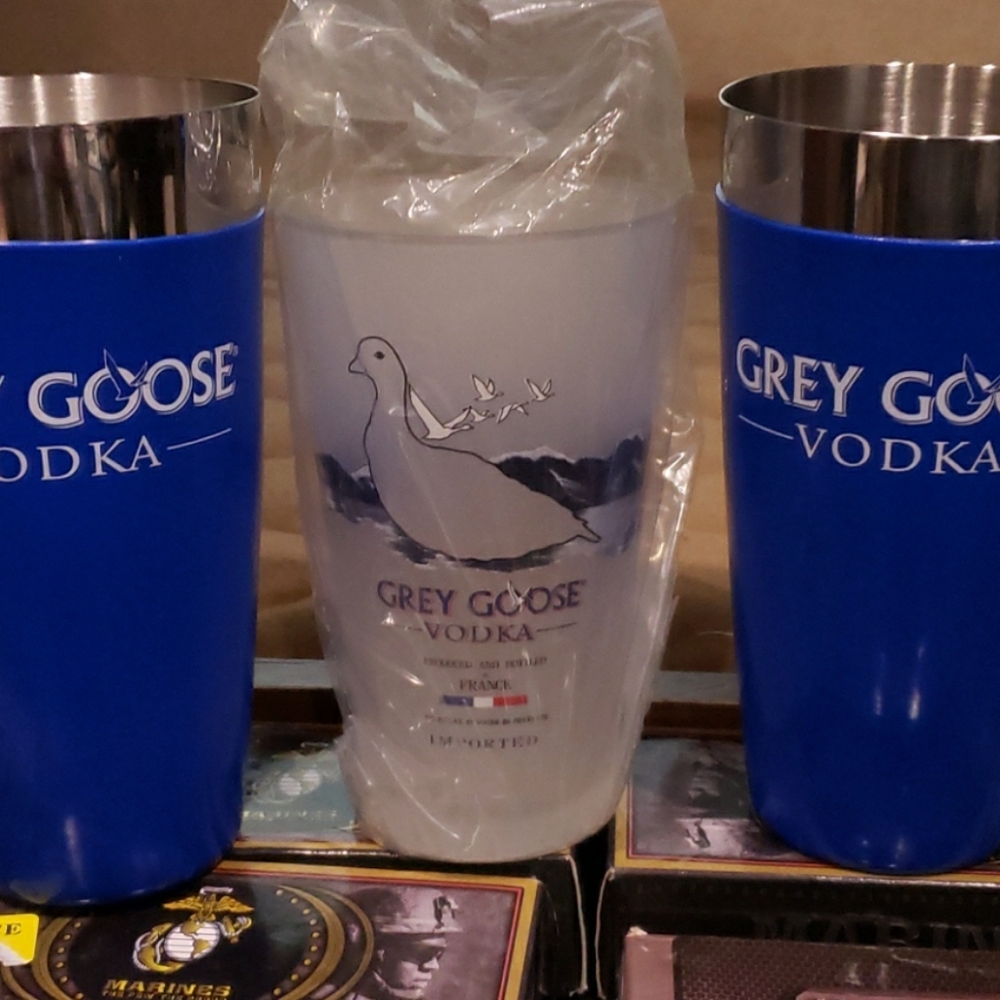 Cups